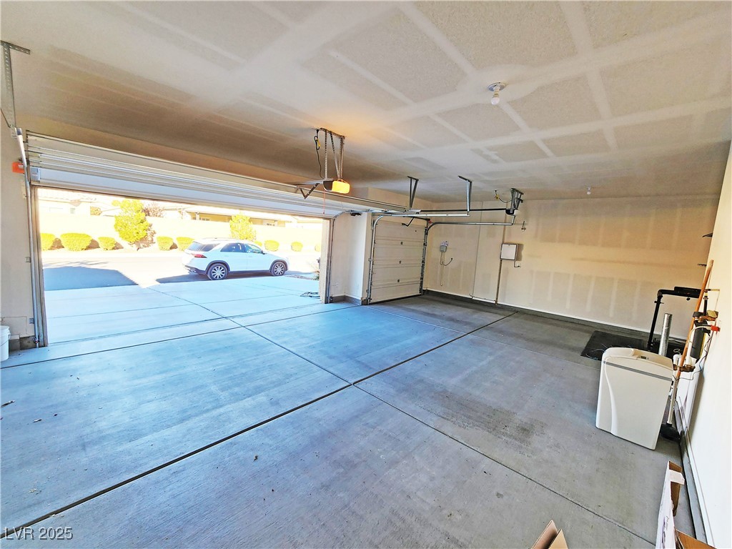 Photo 15 of 49, 5441 E La Campana Drive