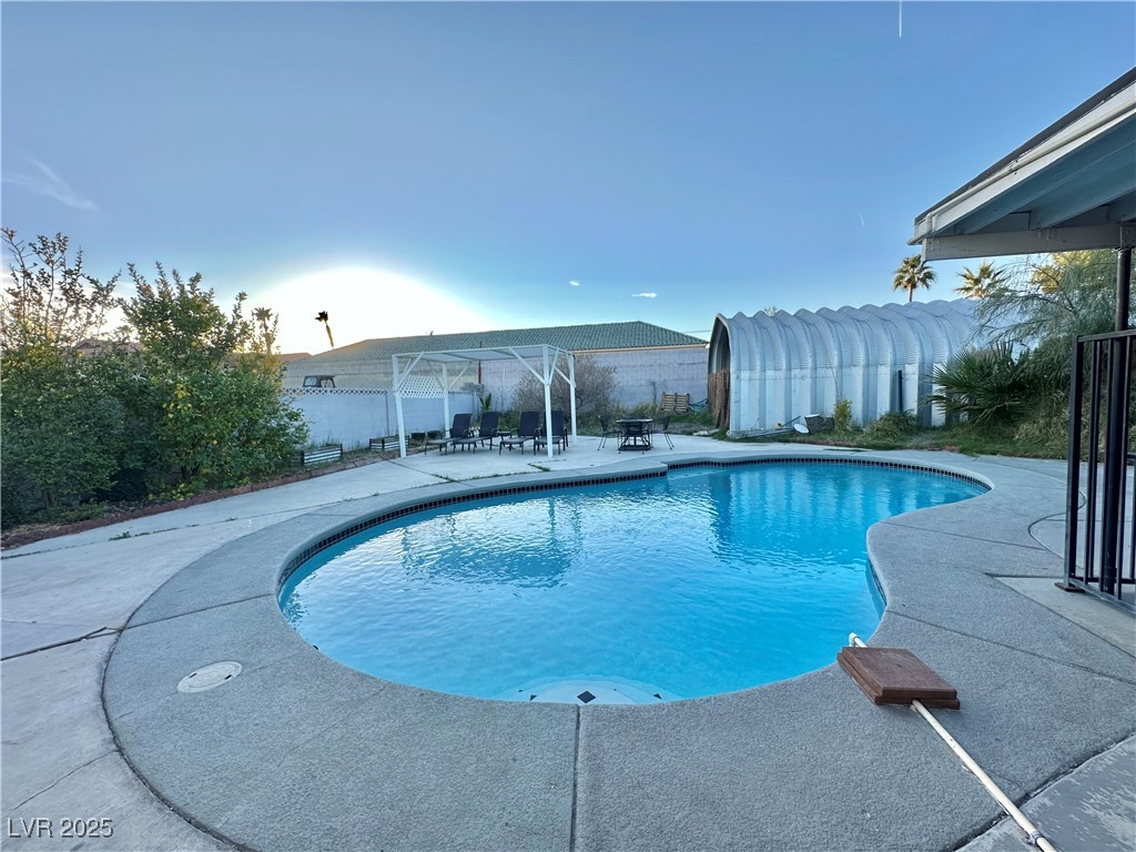 Photo 6 of 6, 808 S Mallard Street