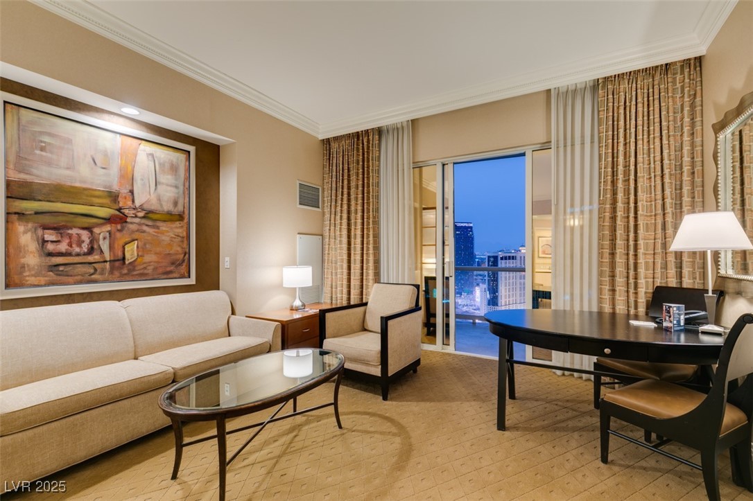 Photo 10 of 33, 135 E HARMON Avenue #3709