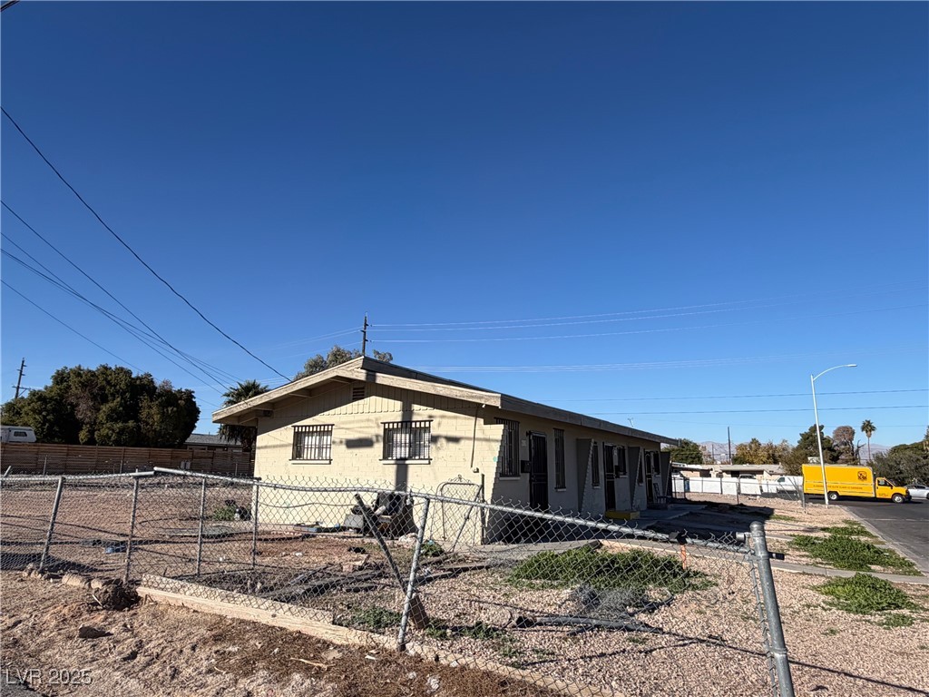 513 N 19th Street, Las Vegas 89101