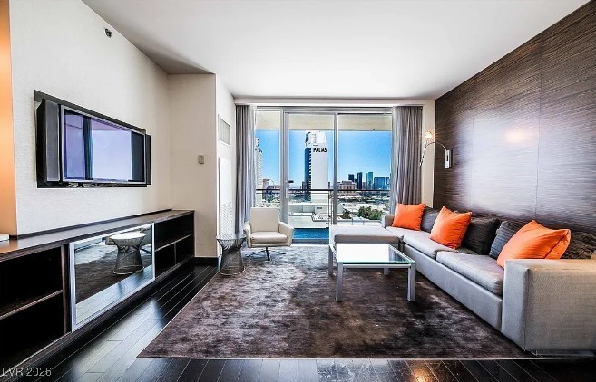 4381 W Flamingo Road #1212, Las Vegas
