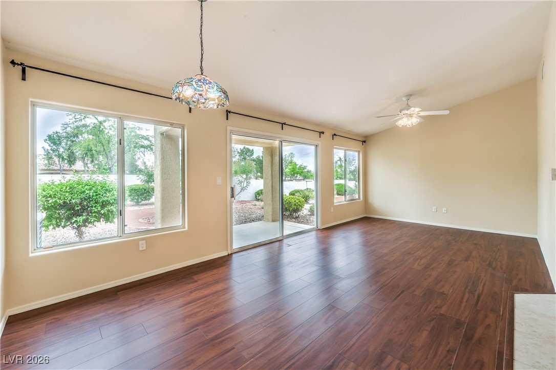 Photo 8 of 39, 9948 Bundella Drive