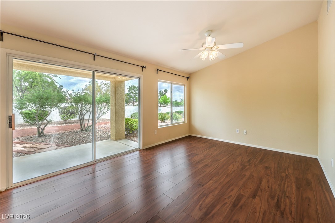 Photo 9 of 39, 9948 Bundella Drive