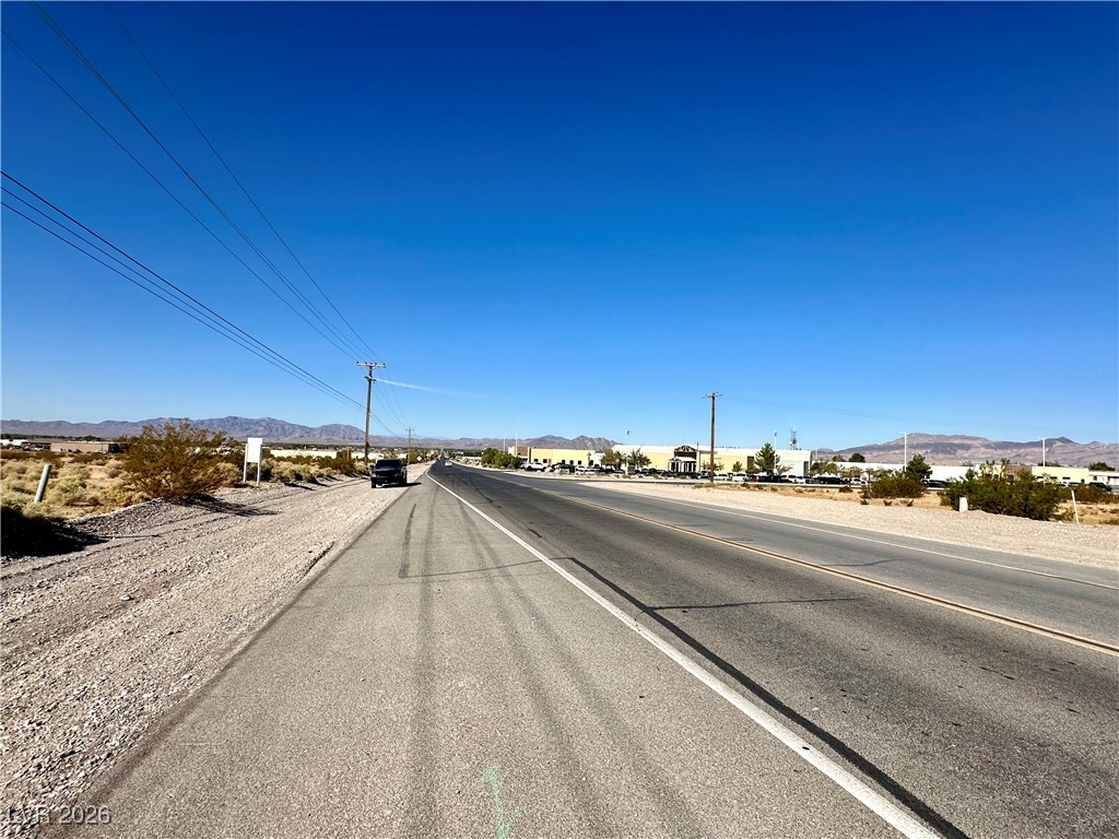 Photo 5 of 1781 E Basin Avenue