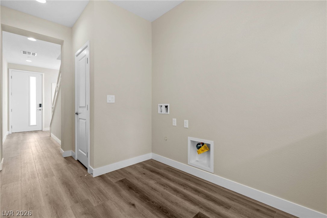 Photo 10 of 44, 8629 Ensworth Street #114