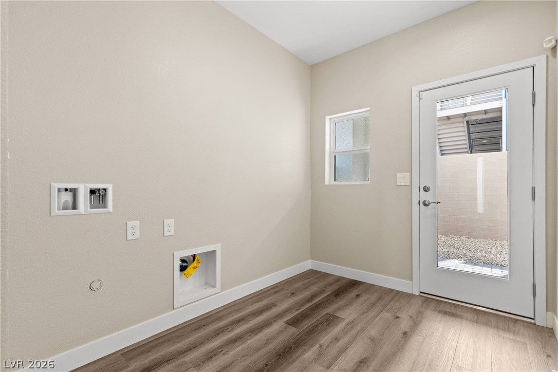 Photo 11 of 44, 8629 Ensworth Street #114