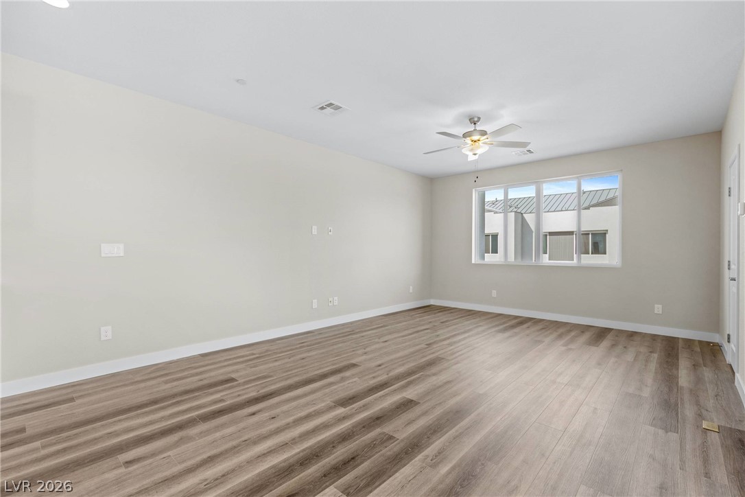 Photo 19 of 44, 8629 Ensworth Street #114