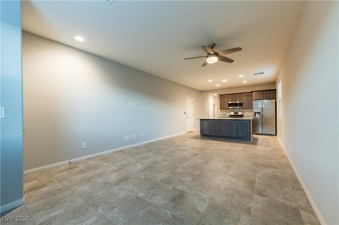 Photo 7 of 36, 2664 Chinaberry Hill Street