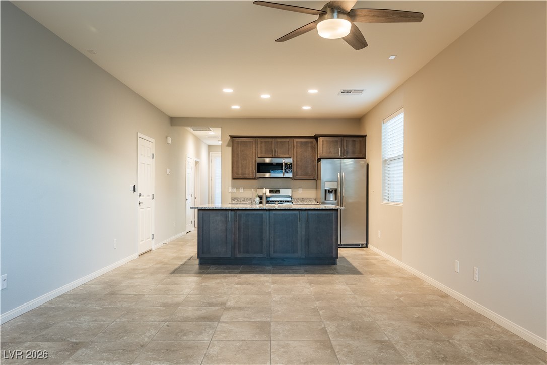 Photo 8 of 36, 2664 Chinaberry Hill Street