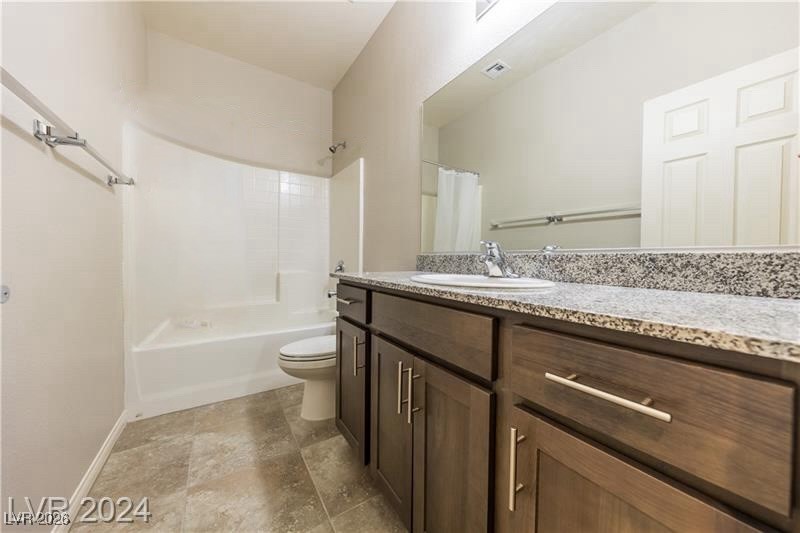 Photo 15 of 36, 2664 Chinaberry Hill Street