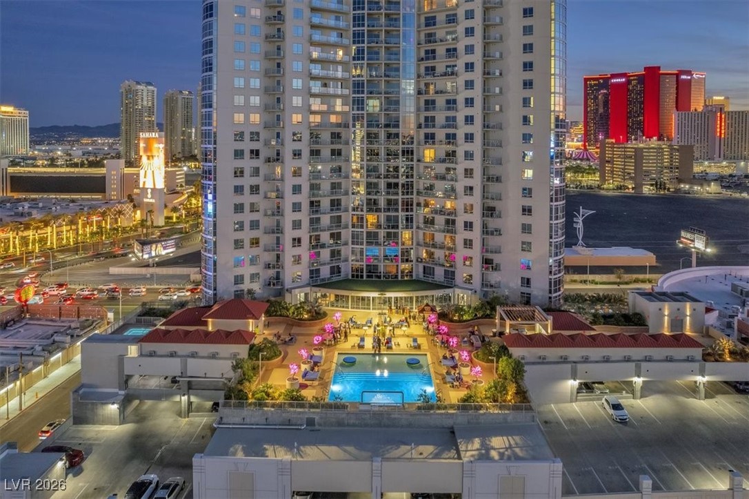 200 W Sahara Avenue #801, Las Vegas 89102