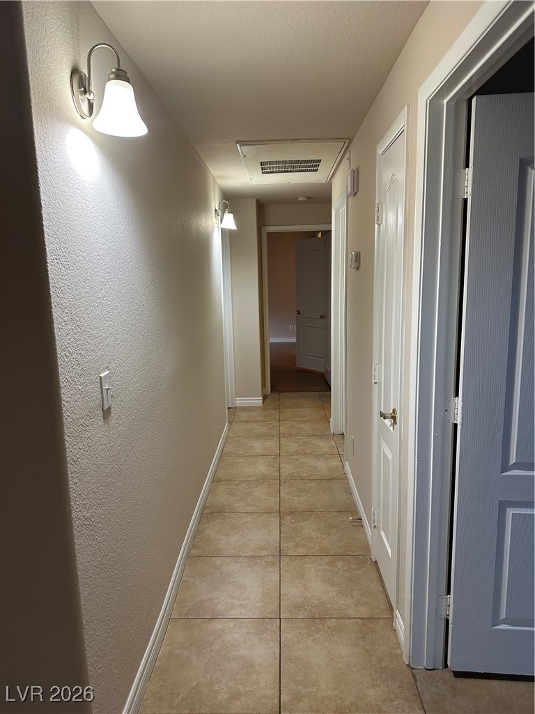 Photo 6 of 16, 1404 Seward Street #104