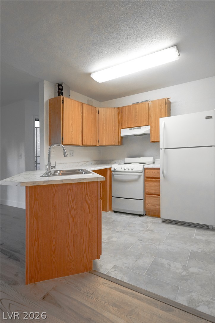 Photo 9 of 28, 510 Elm Drive #106