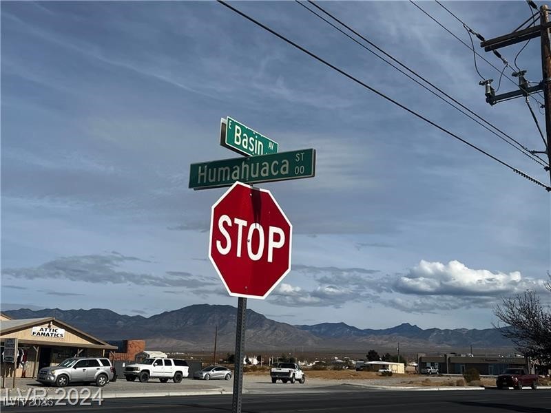Photo 11 of 17, 50 S Humahuaca Street