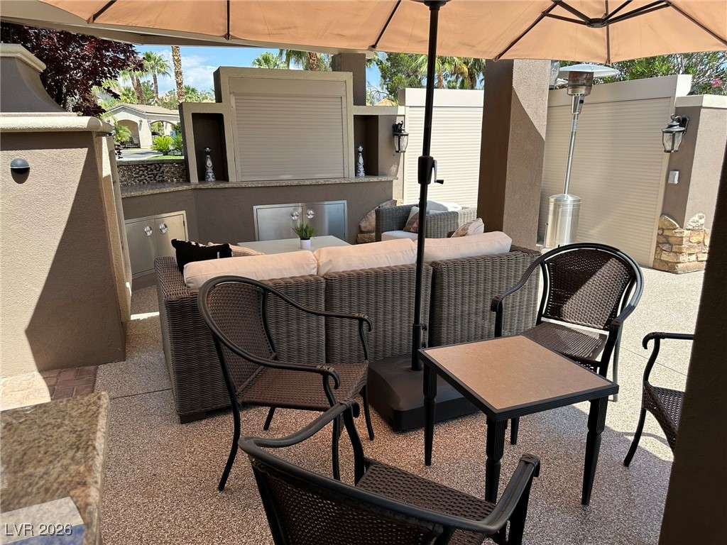 Photo 6 of 30, 8175 Arville Street #398