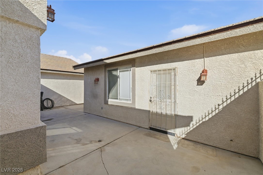 Photo 31 of 40, 2461 E Deerskin Street