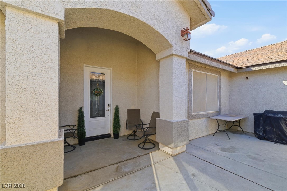 Photo 5 of 2461 E Deerskin Street