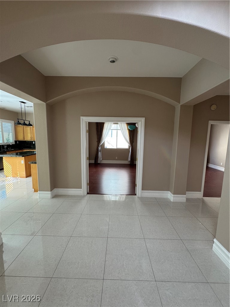 Photo 44 of 61, 9927 Ridge Manor Avenue