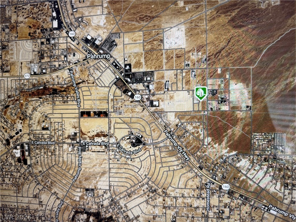 Photo 3 of 1401 S New Way