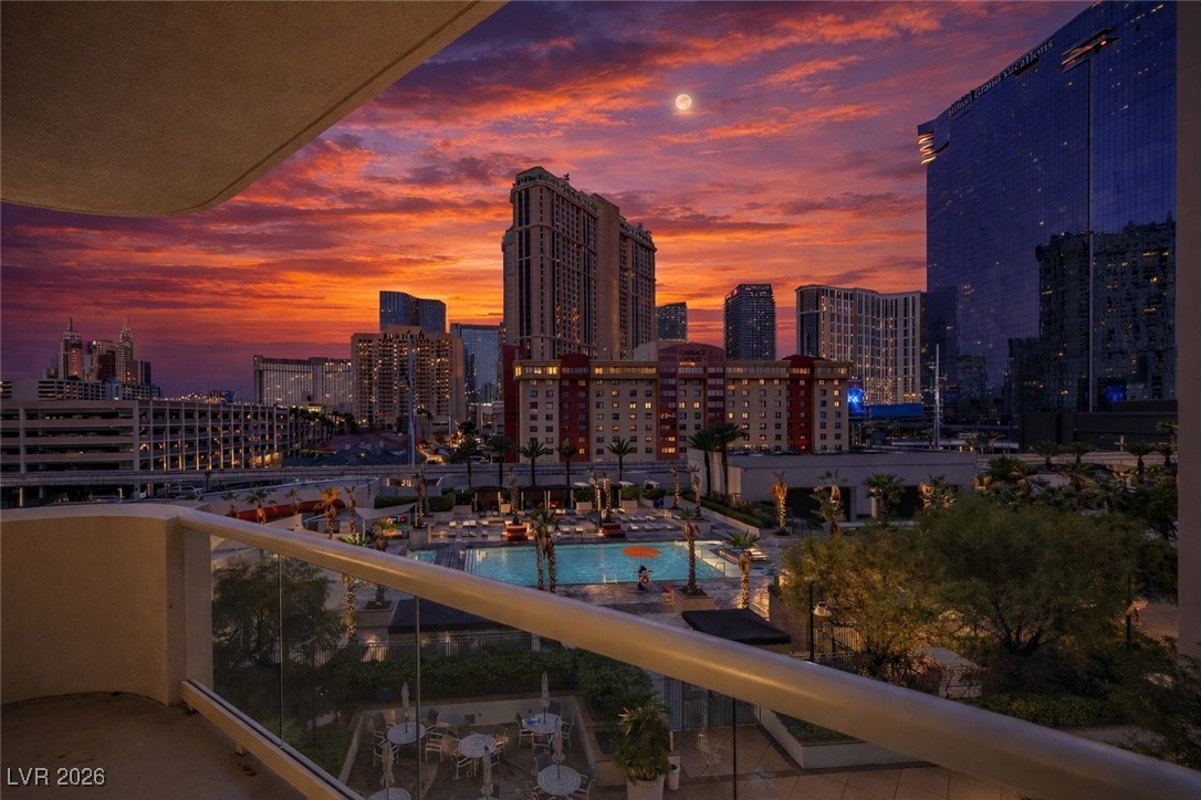135 E HARMON Avenue #305, Las Vegas