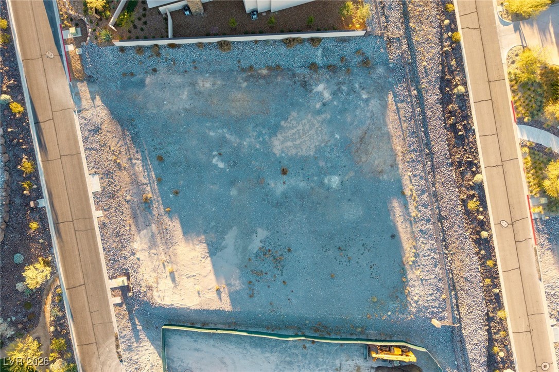 Photo 9 of 12, 7 Stonecutter Court