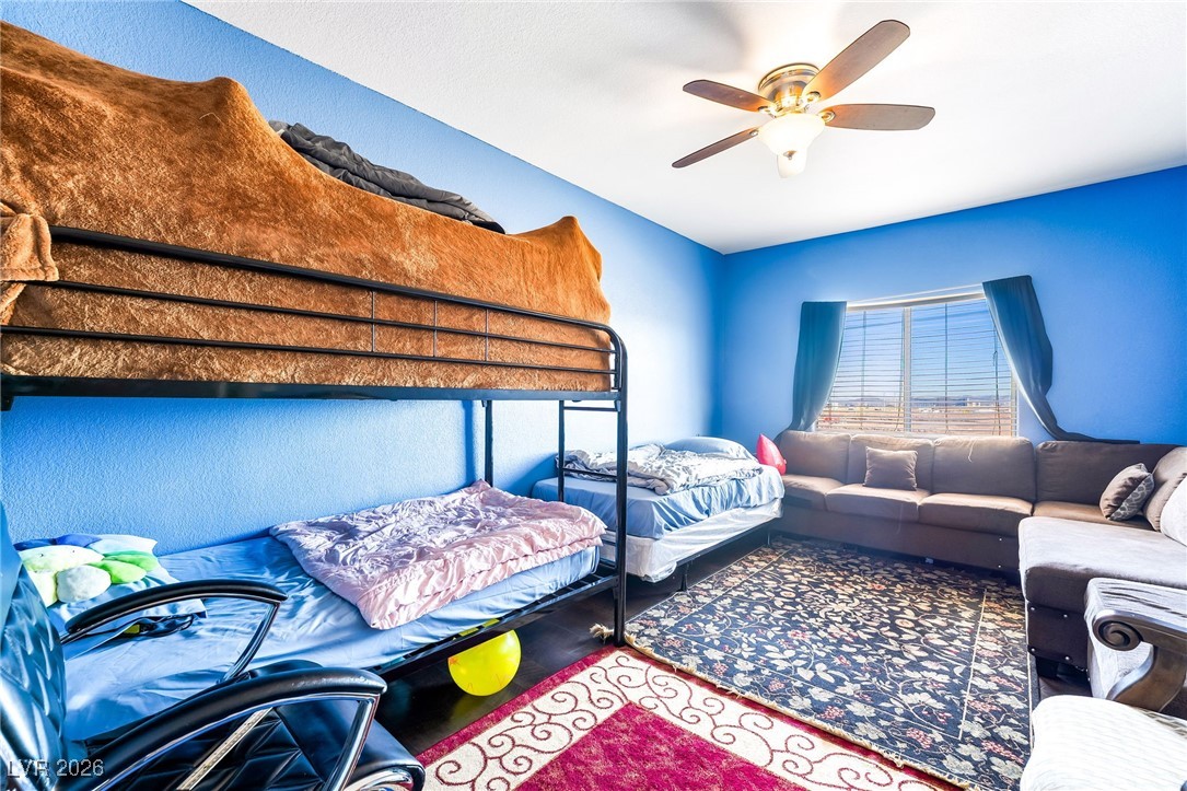Photo 15 of 21, 855 N Stephanie Street #1721