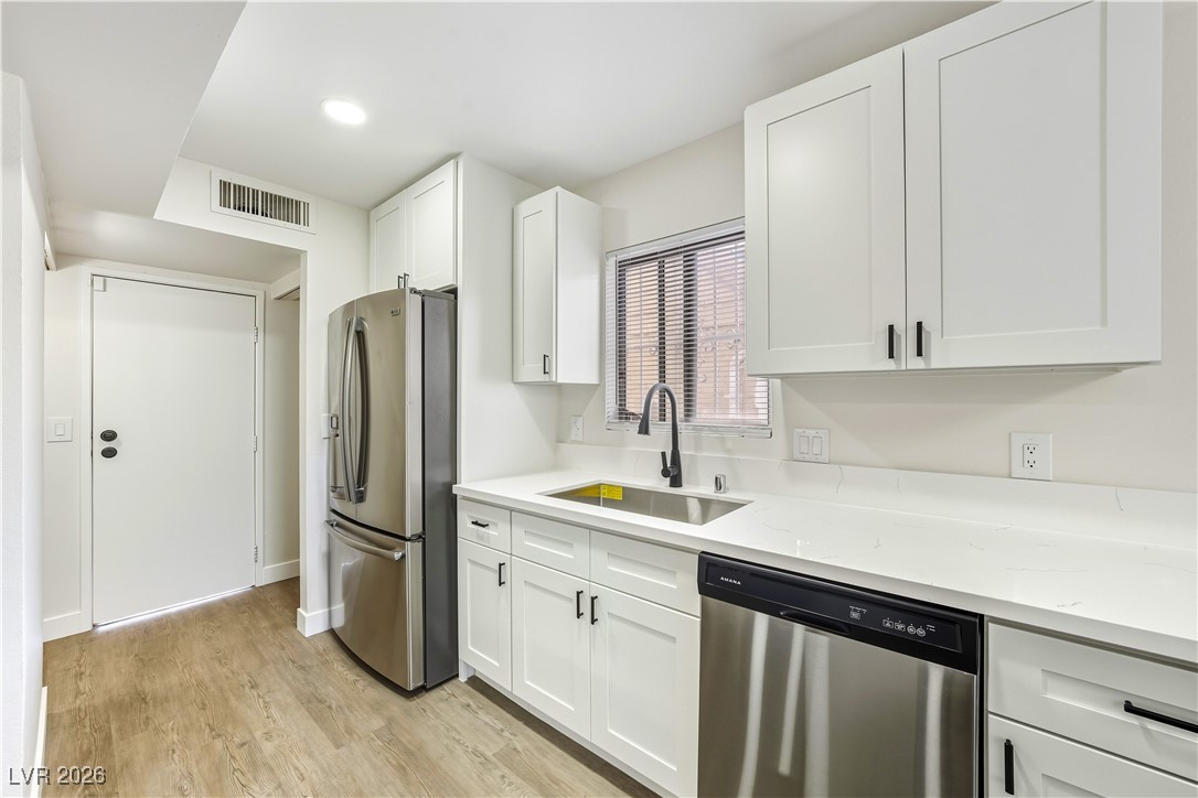 Photo 3 of 5248 Greene Lane #B