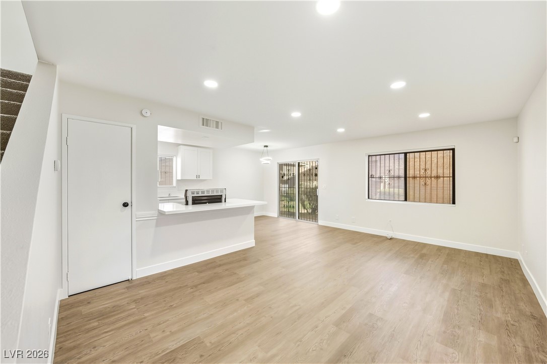Photo 9 of 33, 5248 Greene Lane #B