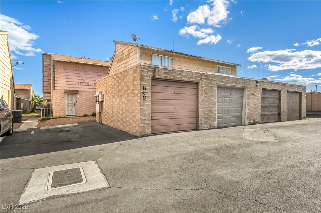 Photo 33 of 33, 5248 Greene Lane #B
