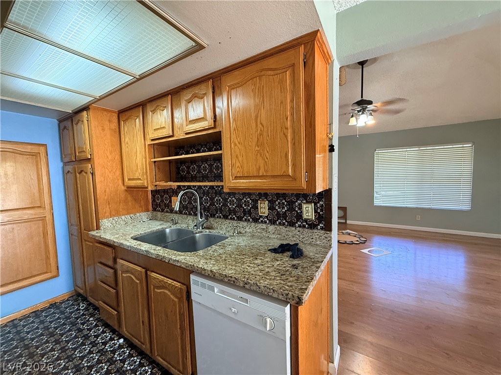 Photo 8 of 20, 6681 Bubbling Brook Drive #A