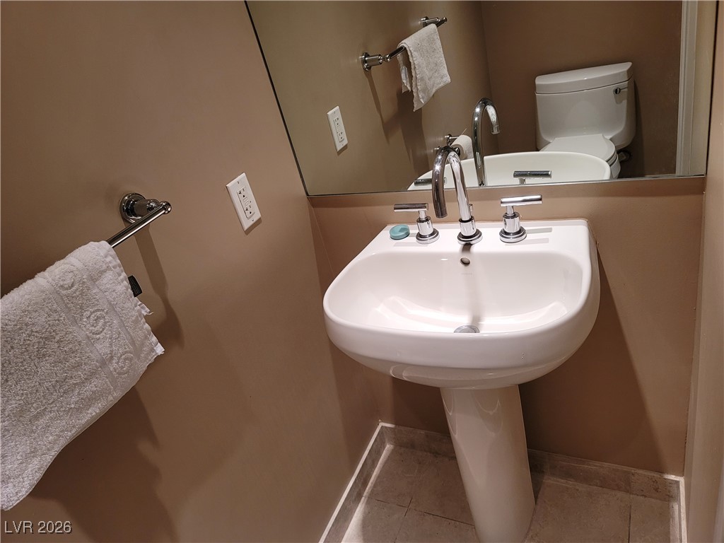 Photo 24 of 32, 322 KAREN Avenue #504