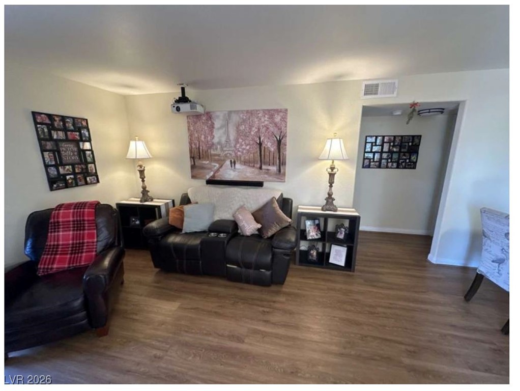 2984 Juniper Hills Boulevard #102, Las Vegas