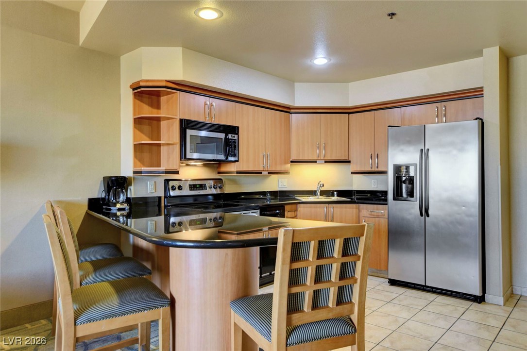 Photo 20 of 68, 211 E Flamingo Road #713