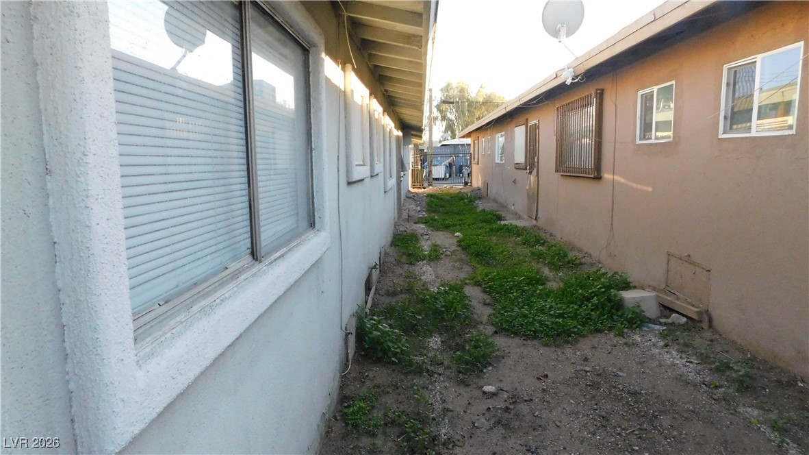 Photo 36 of 39, 2612 E Mesquite Avenue