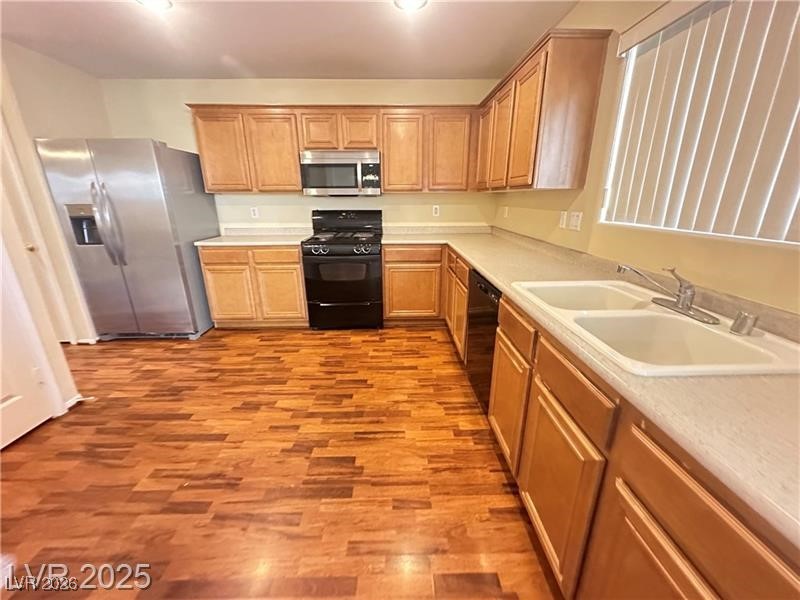 Photo 10 of 27, 11075 Alora Street