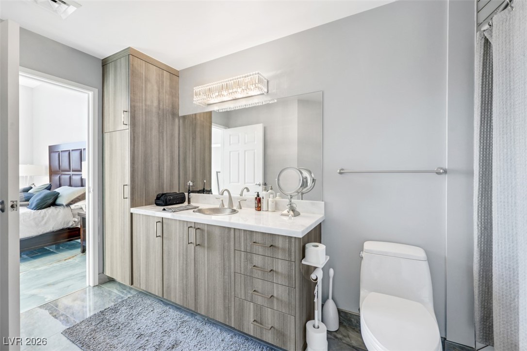Photo 22 of 57, 200 W Sahara Avenue #3707