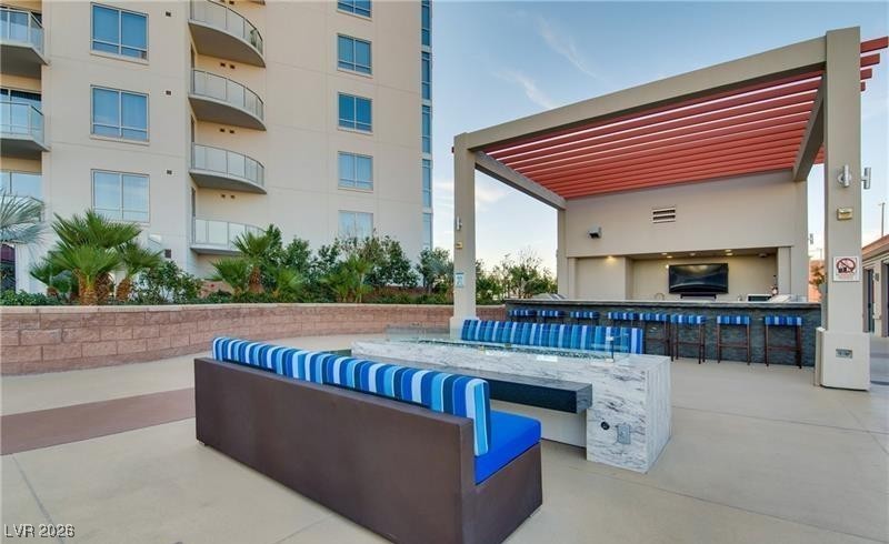 Photo 46 of 57, 200 W Sahara Avenue #3707