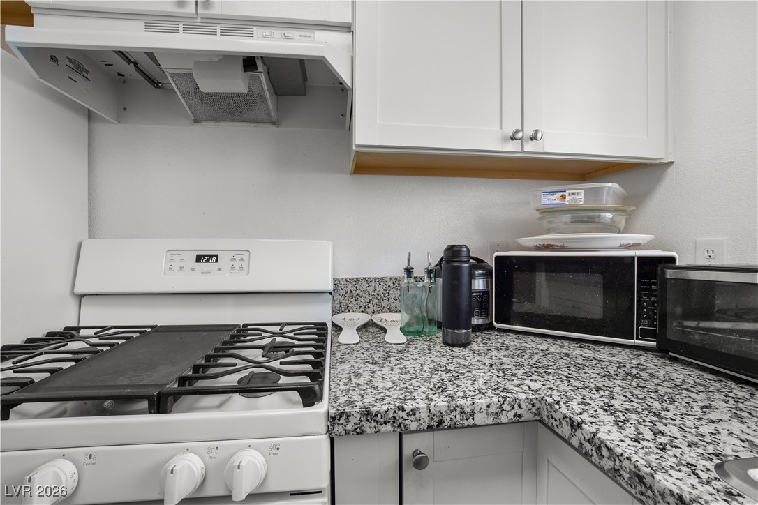 Photo 9 of 20, 4428 W Lake Mead Boulevard #102