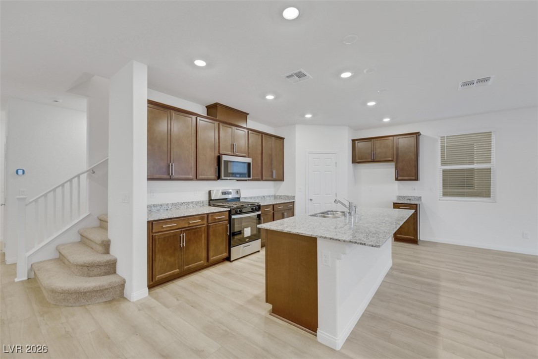 Photo 10 of 45, 7262 Copper Grove Avenue