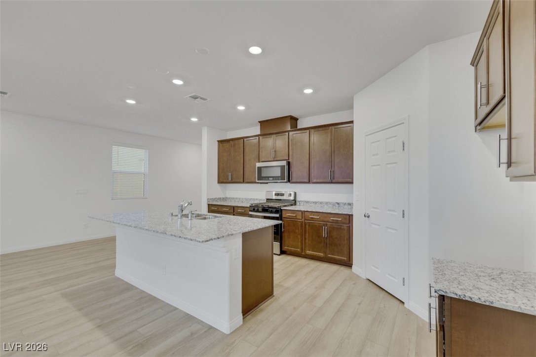 Photo 8 of 45, 7262 Copper Grove Avenue