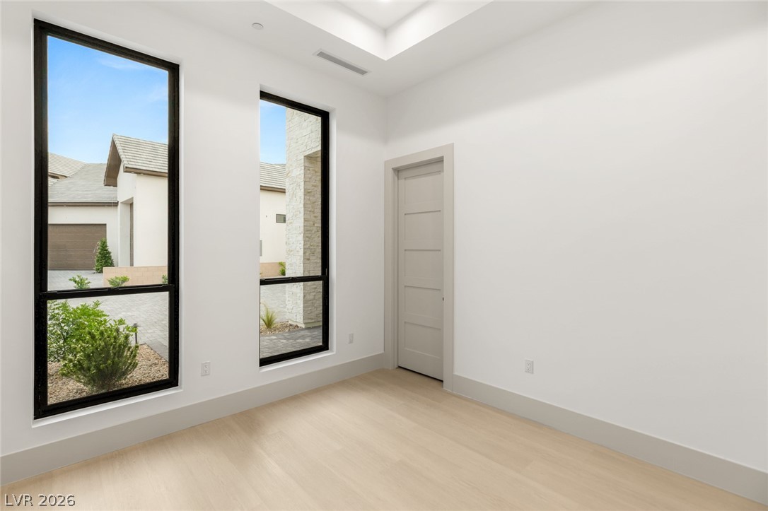 Photo 35 of 64, 5885 St Ebbes Court