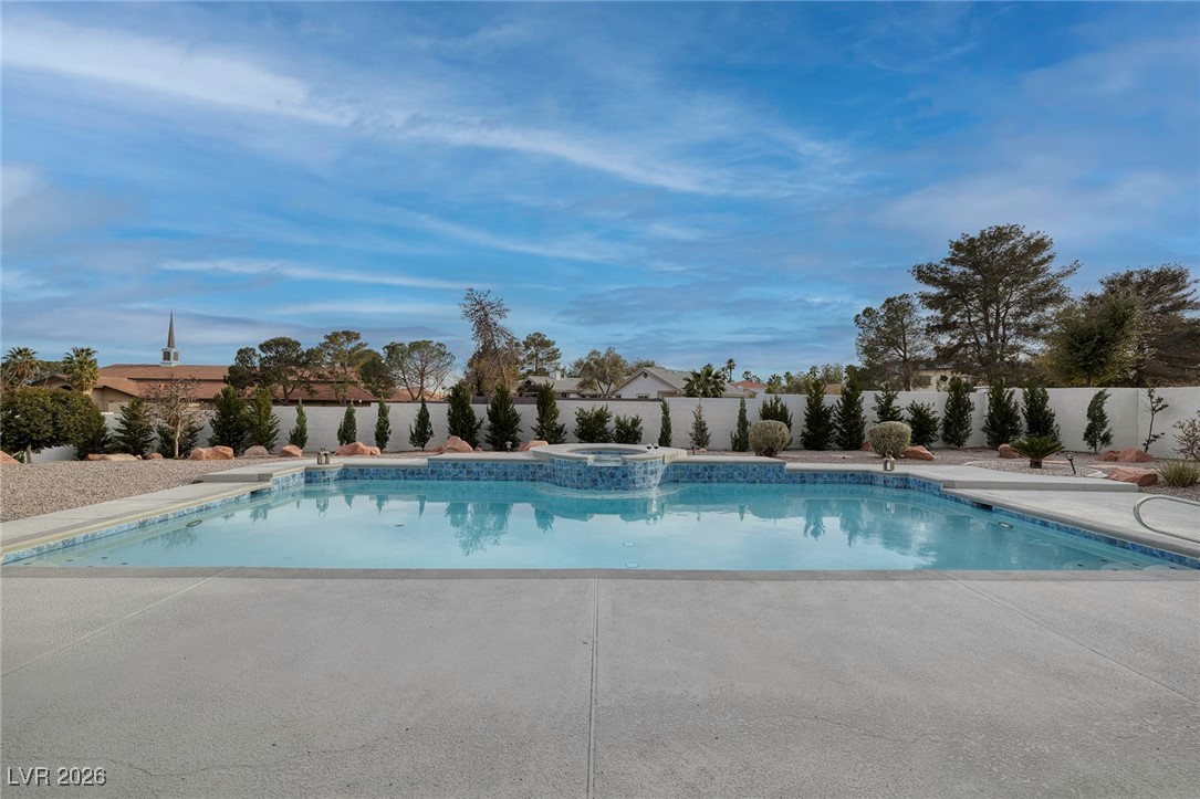 Photo 40 of 52, 7421 Silver Palm Avenue
