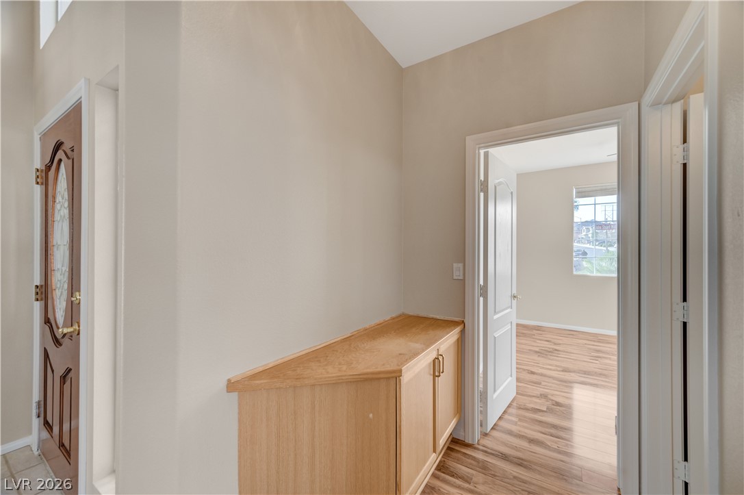Photo 16 of 44, 94 John Stuart Mill Street