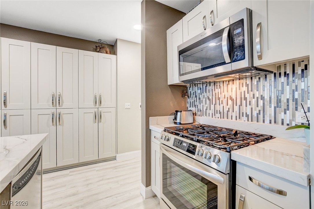 Photo 13 of 57, 4525 Dean Martin Drive #505