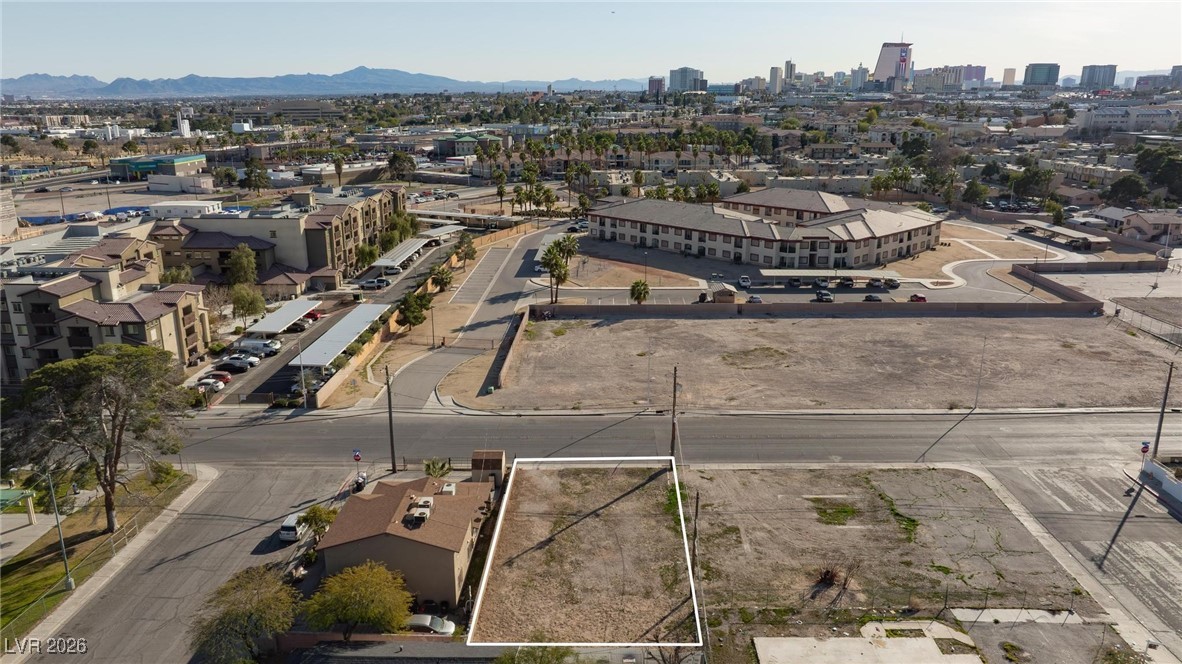Photo 10 of 10, 108 E Tonopah Avenue