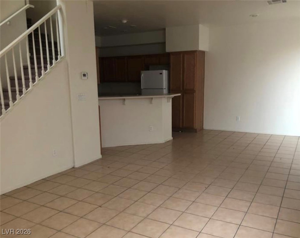 Photo 4 of 4456 Acropolis Avenue