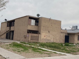 732 N 11th Street, Las Vegas 89101