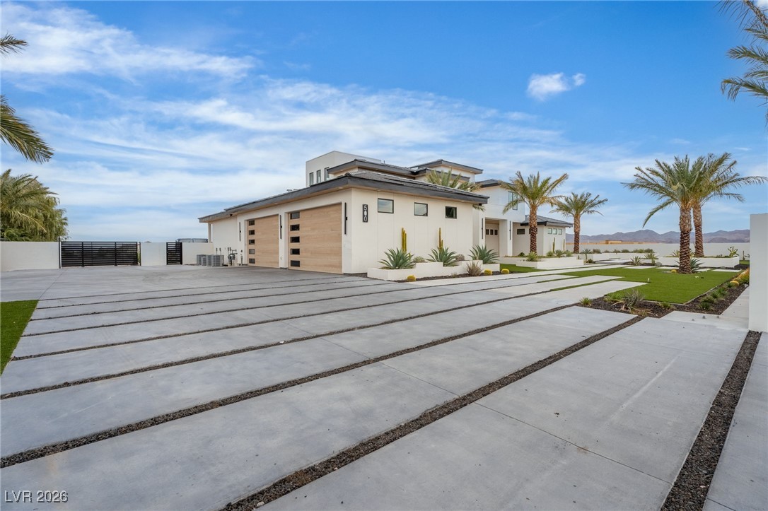 Photo 56 of 72, 500 Trenier Drive