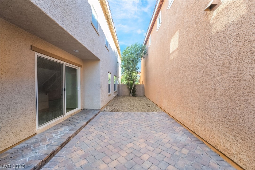 Photo 37 of 39, 3052 Camino Rico Avenue