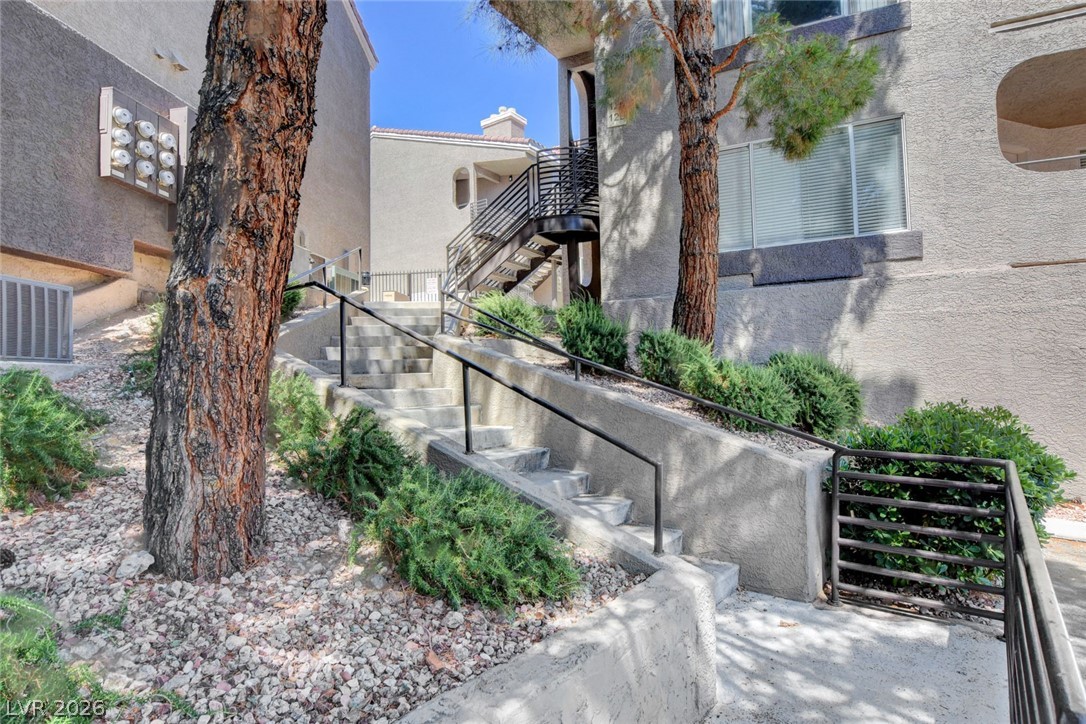 Photo 21 of 23, 701 Capri Drive #12C